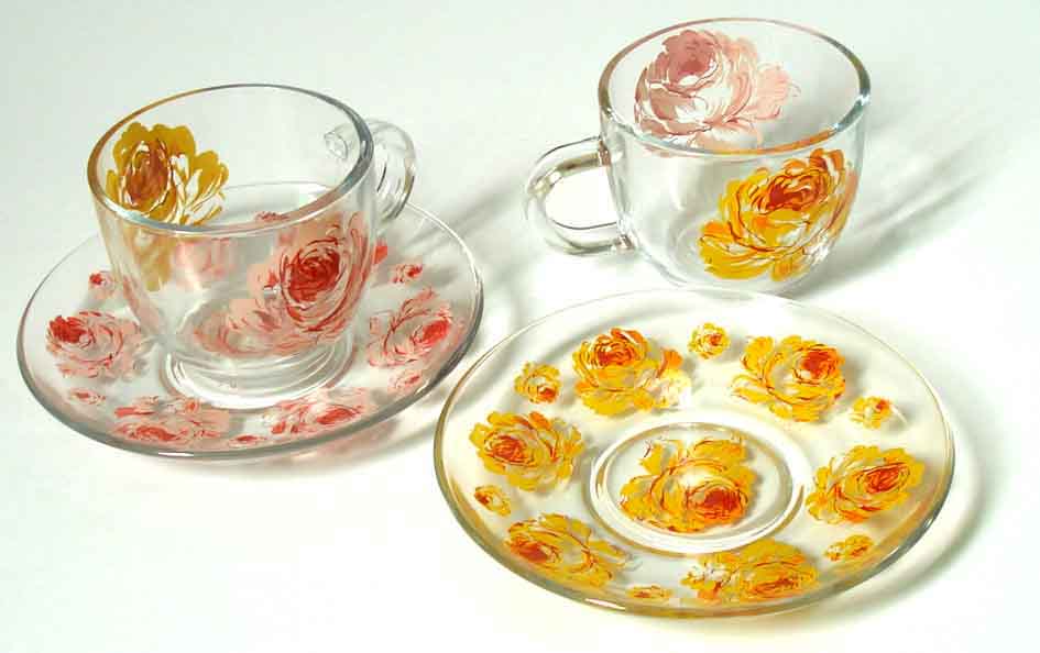 Glass cup and dish set