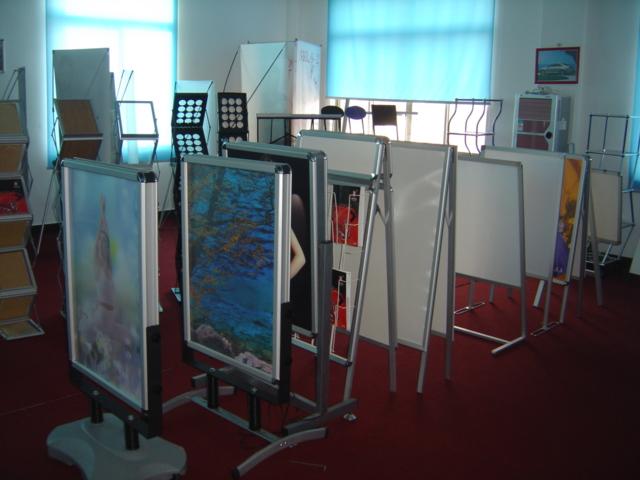 SKL Display &Exhibition Equipment Factory
