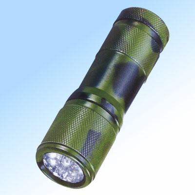 Aluminum LED flashlight