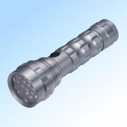 Aluminum LED flashlight