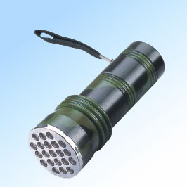 Aluminum LED flashlight