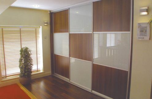 Sliding door