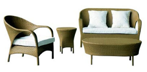 Alum/wicker collection