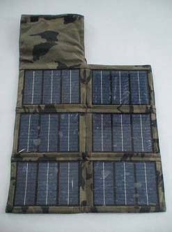 Portable solar charger for laptops