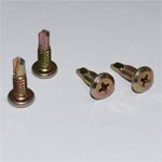 Drilling screw