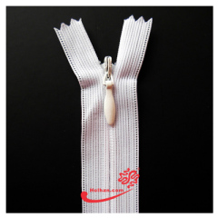 Invisible zipper lace tape