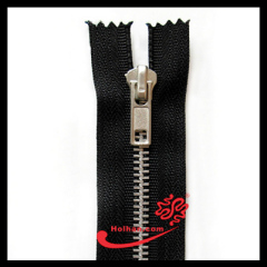 Aluminum zipper