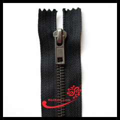 Black nickel zipper