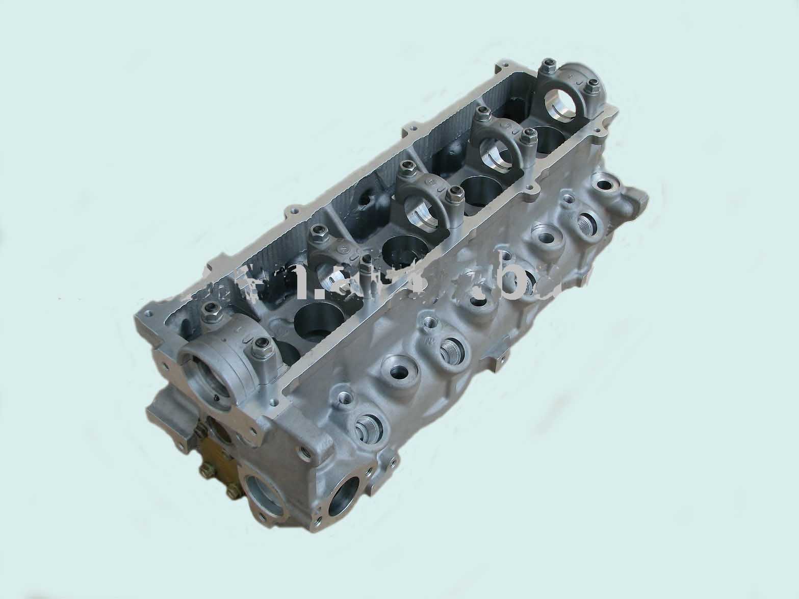 MAZDA RF Cylinder Head