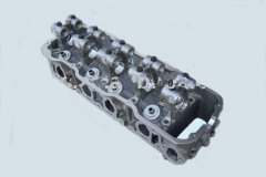 NISSAN Z20 Cylinder Head