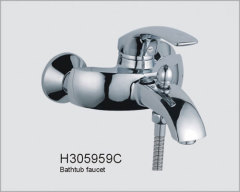 brass bathtub faucet