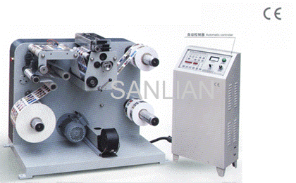 Label slitting machine