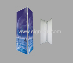 triple display banner