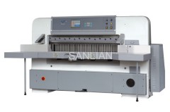 Paper cutting machine