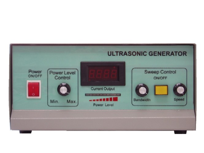 Ultrasonic generator