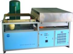 Vacuum Forming Machine