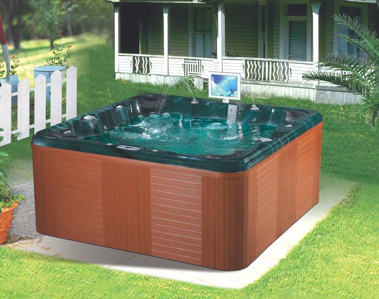 outdoor bathtubs