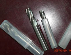 end milL