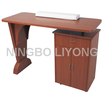 manicure nail table