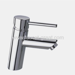 Single lever wash basin mixer