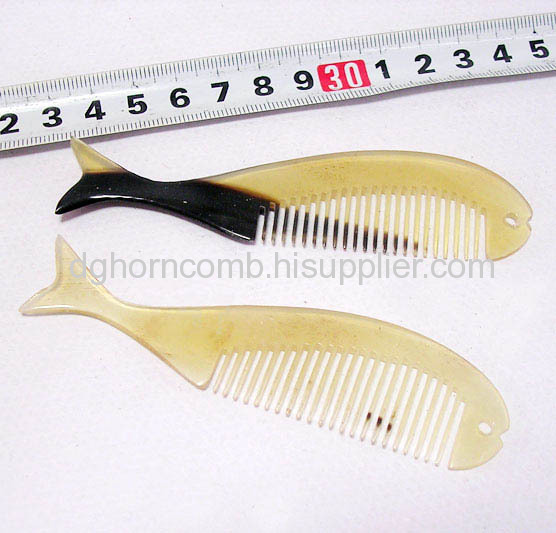 Straight Yellow Cattle Horn Comb