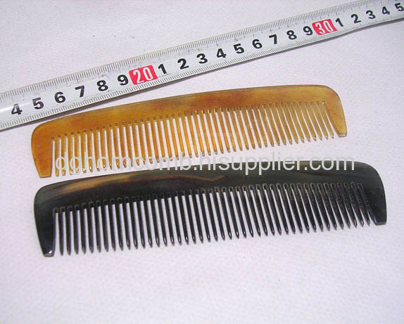 Straight  Yellow Cattle Horn Comb