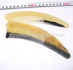 Curve Yellow Cattle Horn Comb