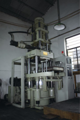 Rubber Injecting Machine