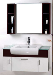 Fashionable bathroom cabinet