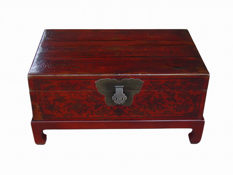 antiques chinese red gilt box with base