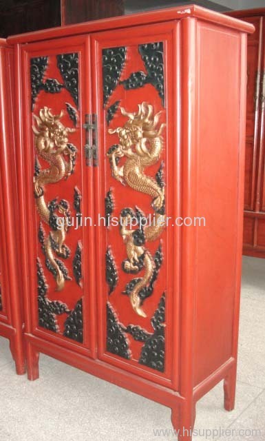 China Carving dragon cabinet