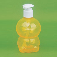 plastic sprayer bottle