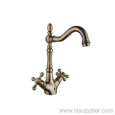 dual-handle sink faucet with swivel spout