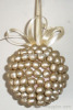 KISSING BALL HANGING-CREAM PEARL