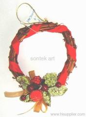 APPLE BERRY WREATH