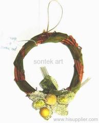 PEAR WREATH