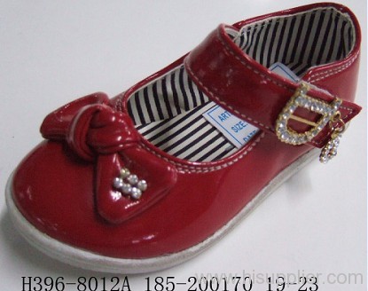 children leather shoes