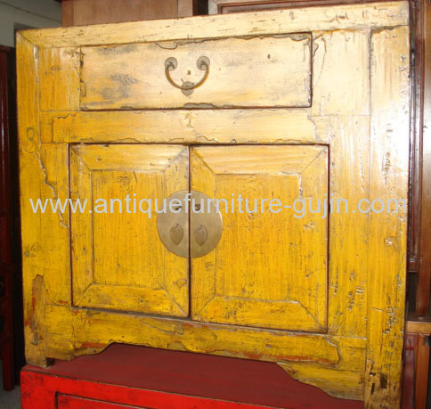 oriental Antique small cabinet