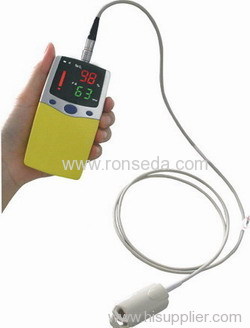 Handheld pulse oximeter