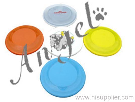 Dog frisbee