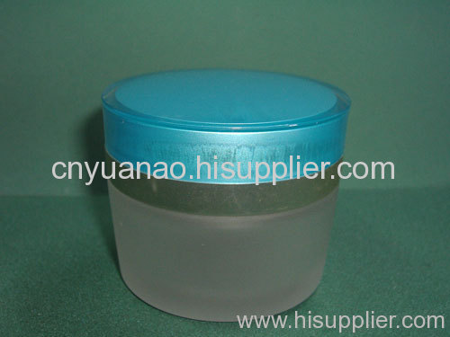 square	glass	gel	jar
