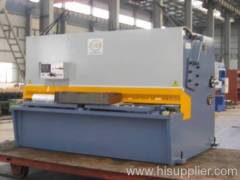 HYDRAULIC SWING PLATE SHEARING MACHIN