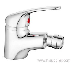 Single-handle bidet