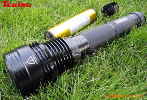 HID diving flashlight