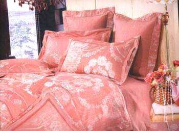 Jacquard bedding set