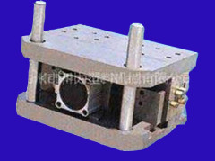 injection blow mould