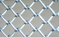 diamond mesh fence