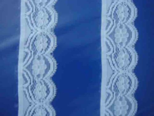 Tricot Lace