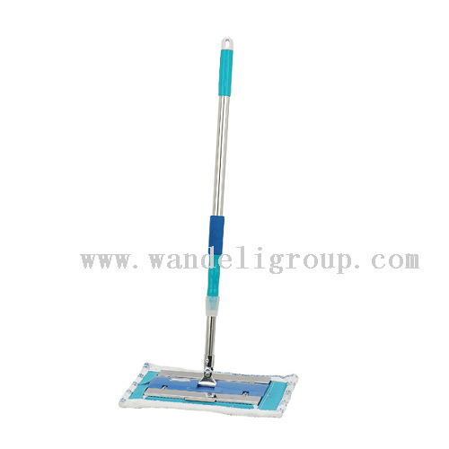 cleaning dust mop