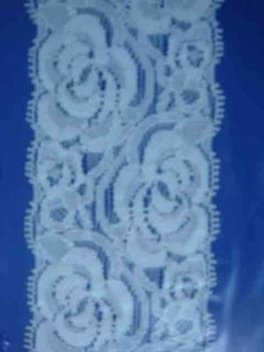 Tricot Lace